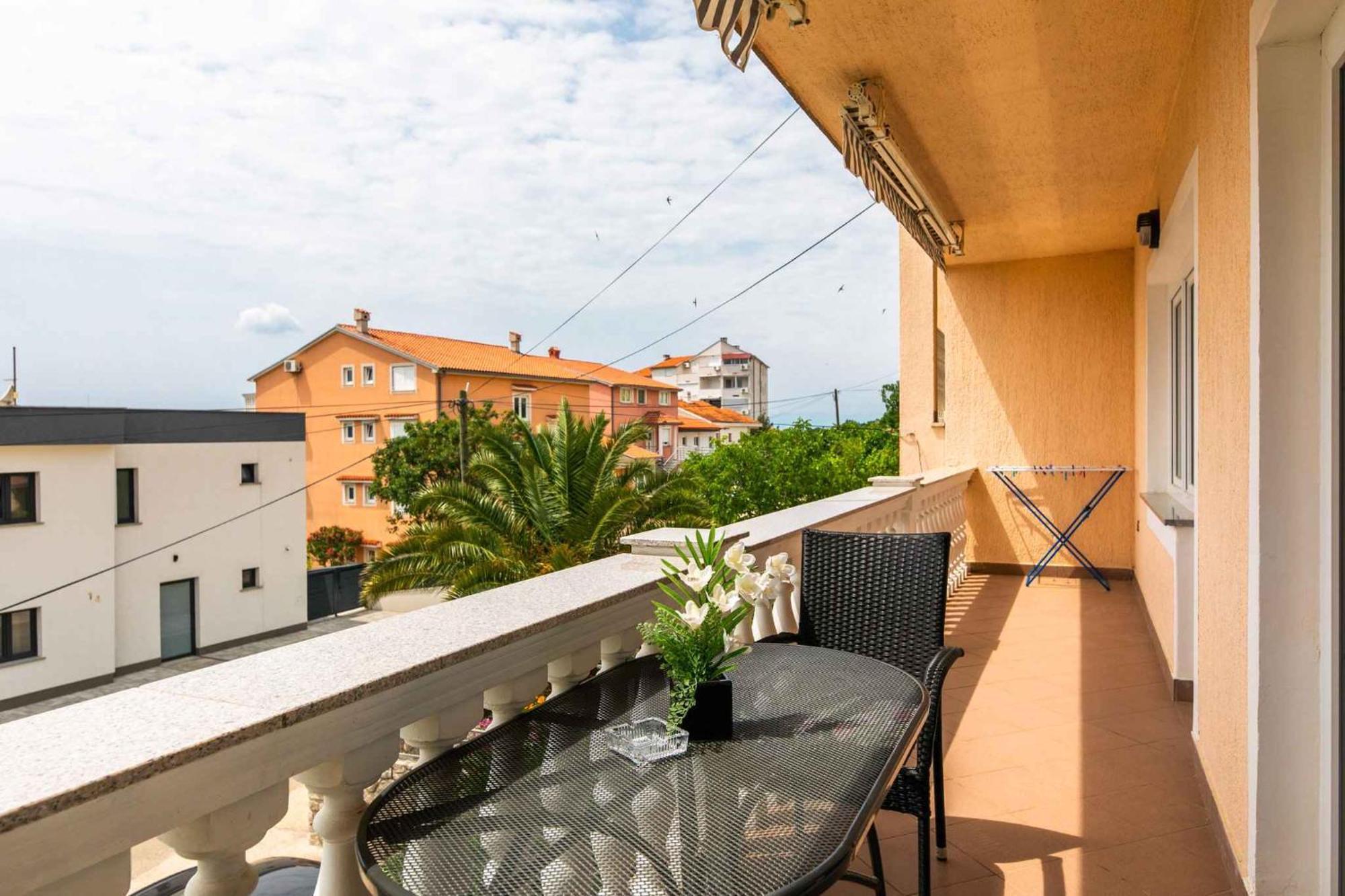 Apartment In Crikvenica 39210 Экстерьер фото