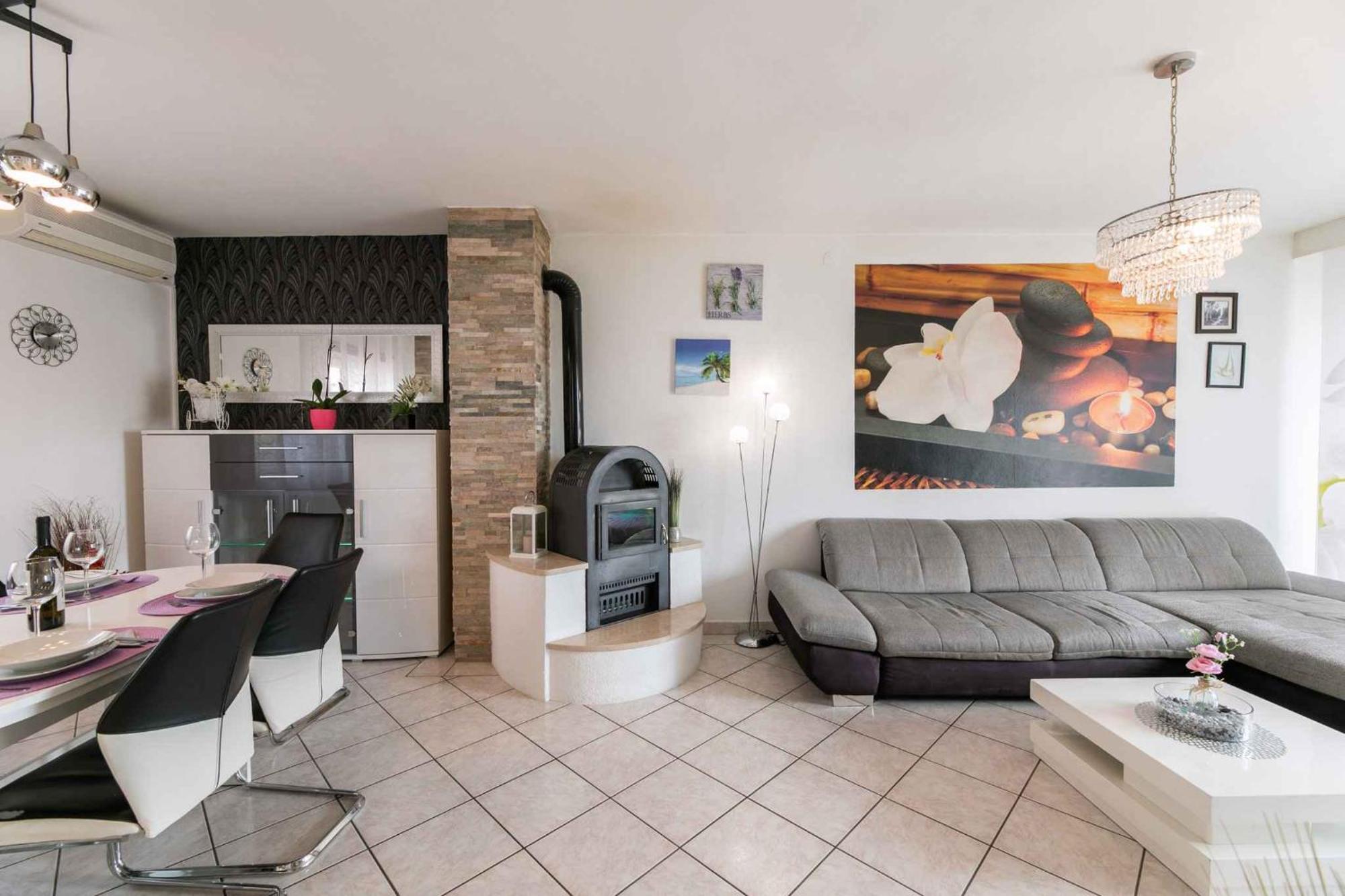 Apartment In Crikvenica 39210 Экстерьер фото