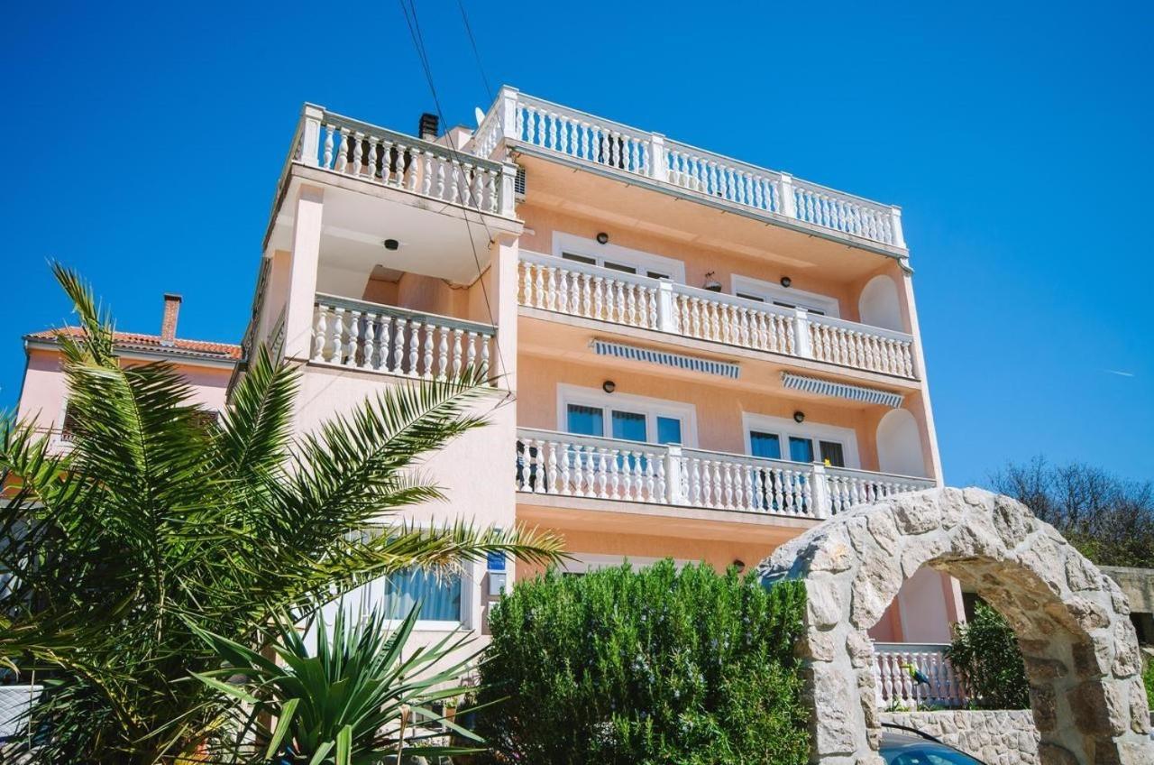 Apartment In Crikvenica 39210 Экстерьер фото